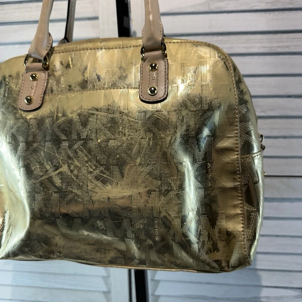 Michaels gold metallic
